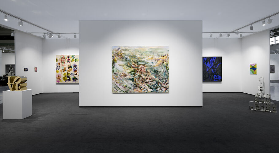Estande da Pace Gallery na Frieze Seoul, 2024. Photo by Sangtae Kim. Courtesy of Pace Gallery.