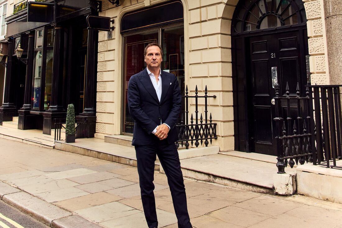 London gallery Ronchini to relocate to Conduit Street. London gallery Ronchini to relocate to Conduit Street.