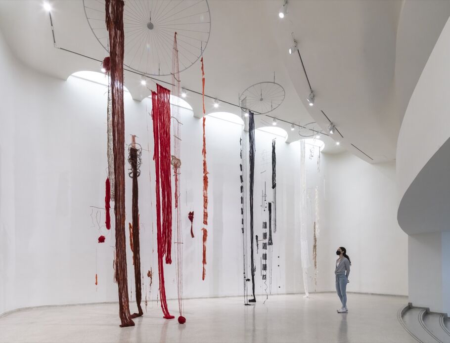 Cecilia Liberates the Body the Land in Her New Guggenheim Retrospective | Artsy