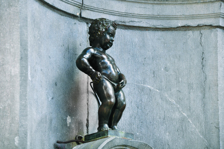 910px x 604px - Why Is Western Art History Full of People Peeing? | Artsy