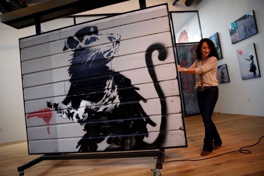 Banksy and Fellow Street Artists Are Refusing to Fuel the Market for  Paintings Taken from the Streets