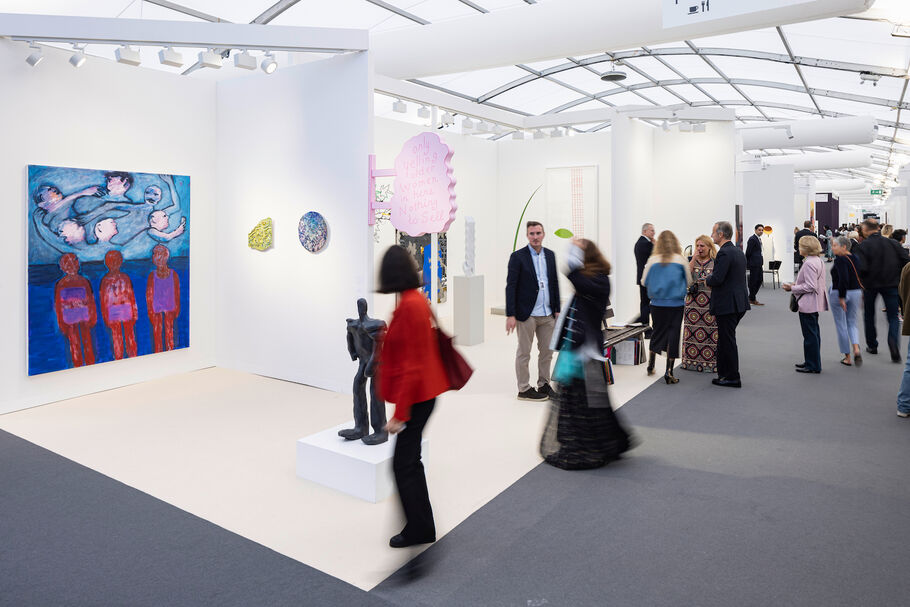 The 10 Best Booths at Paris+ par Art Basel 2022 Artsy