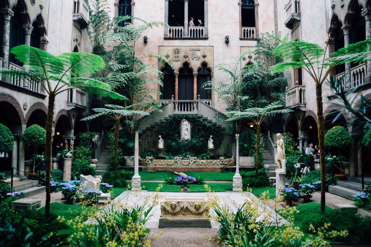 Boston S Isabella Stewart Gardner Museum Was Founded By A Fast