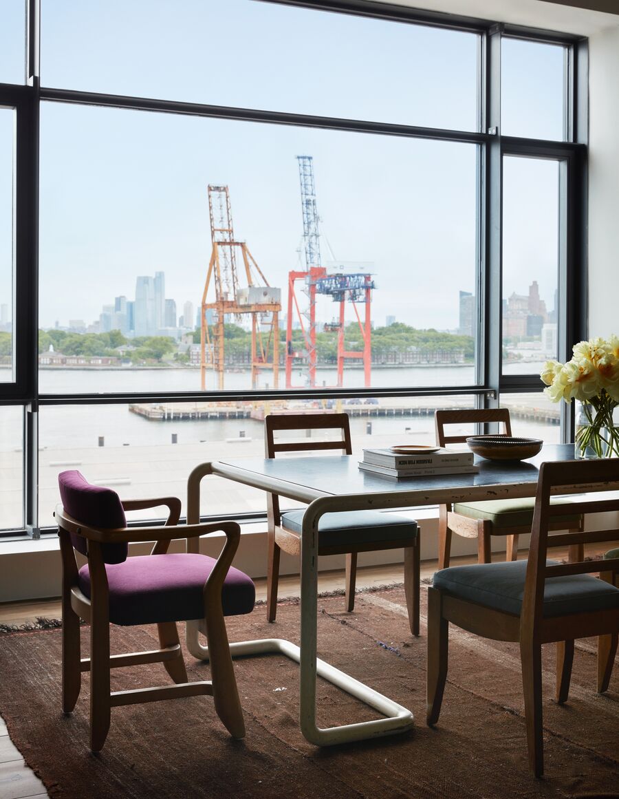 How Interior Designer Robert Stilin Weaves Art Into Every Corner of His ...