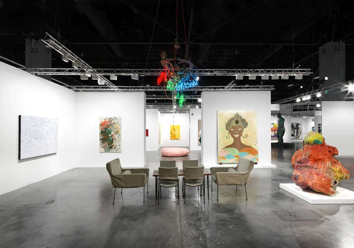 Art Basel In Miami Beachs Opening Day Sales Reflect A Hesitant Market