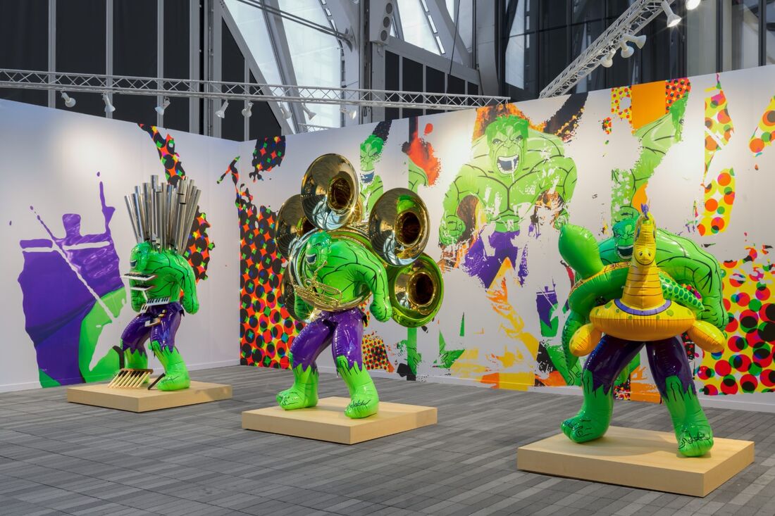 million Jeff Koons “Hulk Elvis” sculpture leads Frieze New York 2025 sales. million Jeff Koons “Hulk Elvis” sculpture leads Frieze New York 2025 sales.