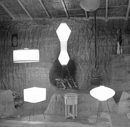 Taking Shape: The Akari Light Sculptures of Isamu Noguchi, 30