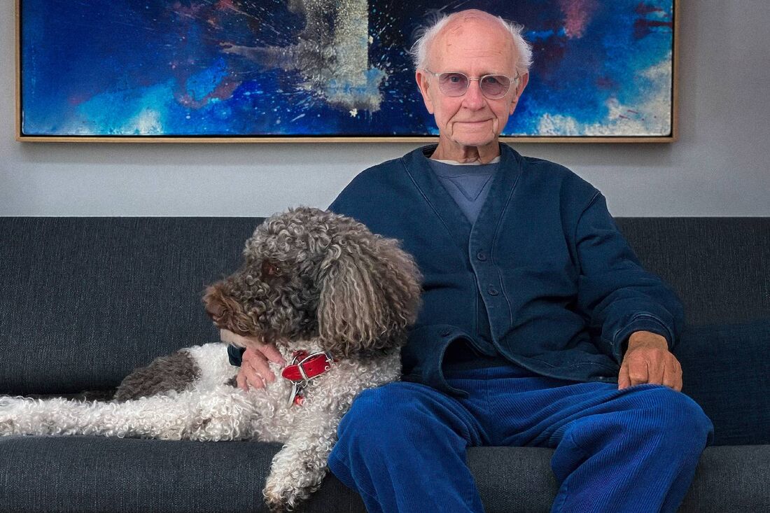 Californian Pop Art painter Joe Goode has died at 87. Californian Pop Art painter Joe Goode has died at 87.