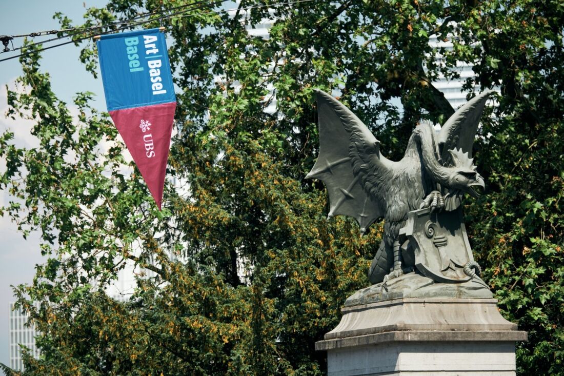 5 Key Takeaways from Art Basel and UBS’s Report “The Art Market 2025” 5 Key Takeaways from Art Basel and UBS’s Report “The Art Market 2025”