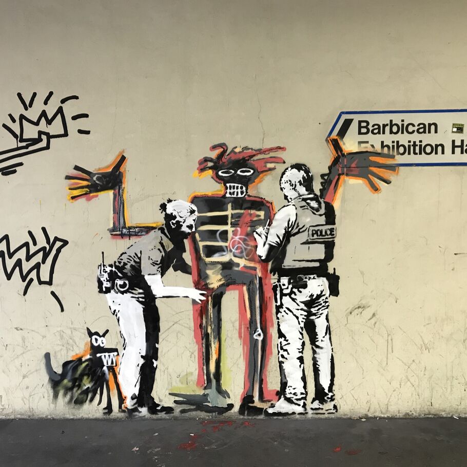 boks fire Kan ikke Banksy's 6 Most Iconic Artworks | Artsy