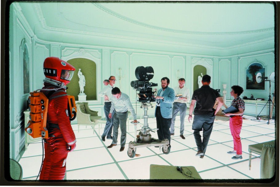 Sureste Sistemáticamente Desgracia Stanley Kubrick's Meticulous Set Designs Made His Films Strikingly Eerie |  Artsy