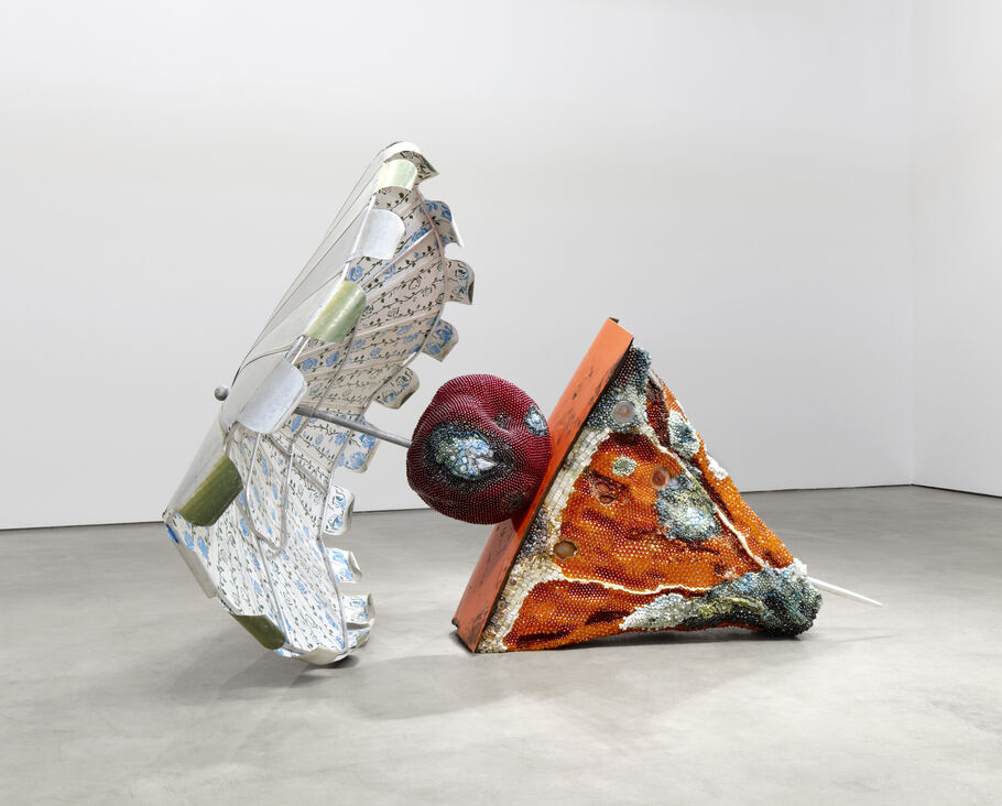 “Bad Fruit” sculptor Kathleen Ryan to be represented by Gagosian. | Artsy