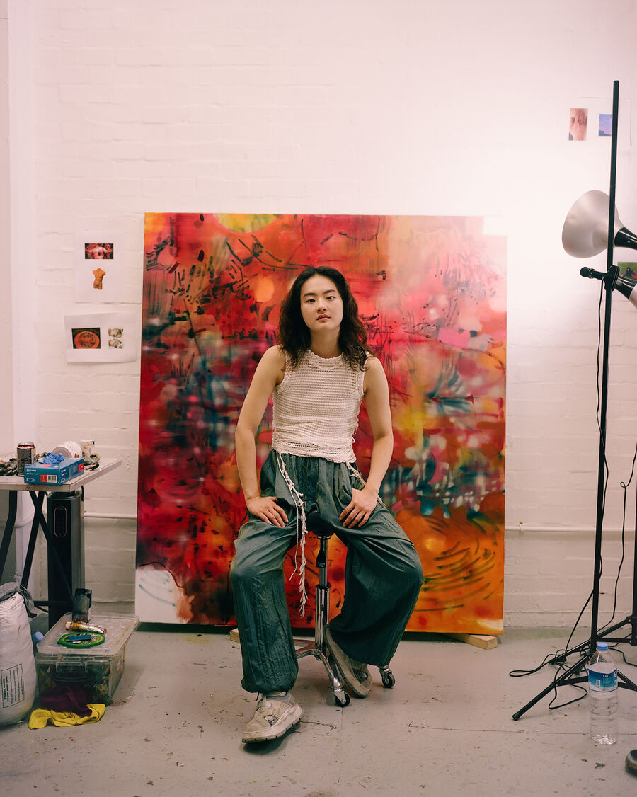 Li Hei Di’s Luminescent Paintings Unleash the Electricity of Human ...