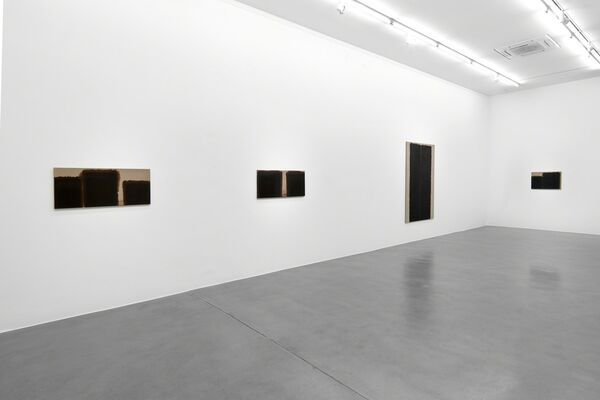 Yun Hyong Keun Burnt Umber Ultramarine Blue 1990 1993 Simon Lee Gallery Artsy