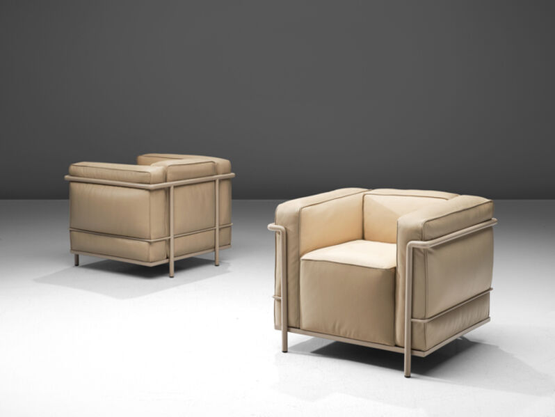 Le Corbusier, ‘Le Corbusier Perriand and Jeanneret Reupholstered LC2 for Cassina’, 1965