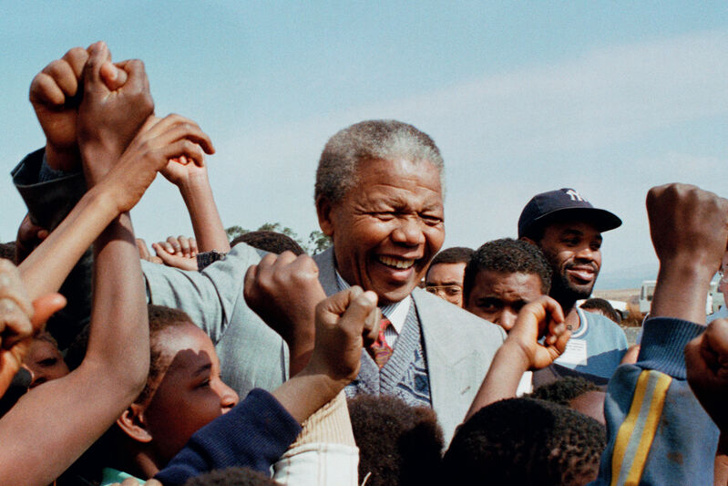 Afp Walter Dhladhla Anc President Nelson Mandela Surrounded By Young Supporters After His Speech At Phola Park East Of Johannesburg On May 31st 1992 1992 Artsy Afp Walter Dhladhla Anc President Nelson Mandela Surrounded By Young Supporters After His Speech At Phola Park East Of Johannesburg On May 31st 1992 1992 Artsy