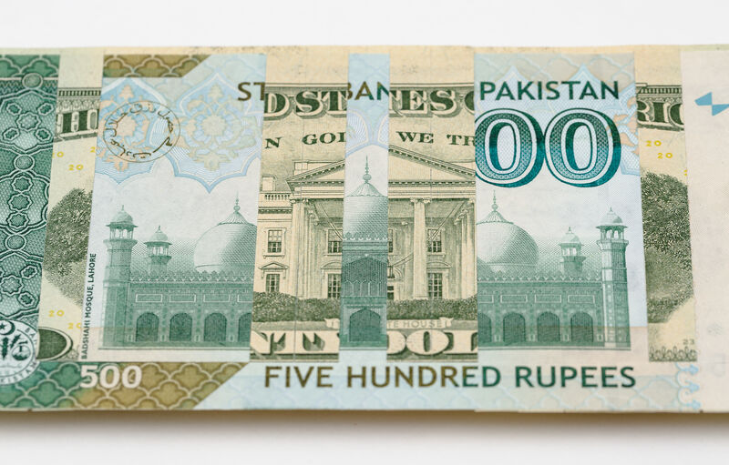 Pakistani american rupees dollar US dollar