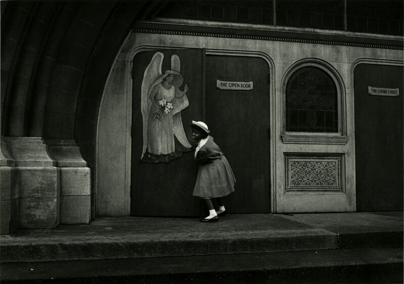 Yasuhiro Ishimoto Chicago Girl At Church Entrance 1959 1961 Printed Late 1970s Available For Sale Artsy Yasuhiro Ishimoto Chicago Girl At Church Entrance 1959 1961 Printed Late 1970s Available For Sale Artsy