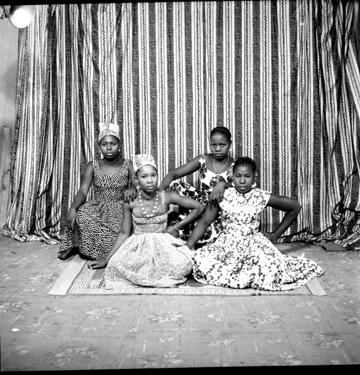 Abdourahmane Sakaly, Jeunes copines, May 1962, 1962. Courtesy of the artist and Black Shade Projects.