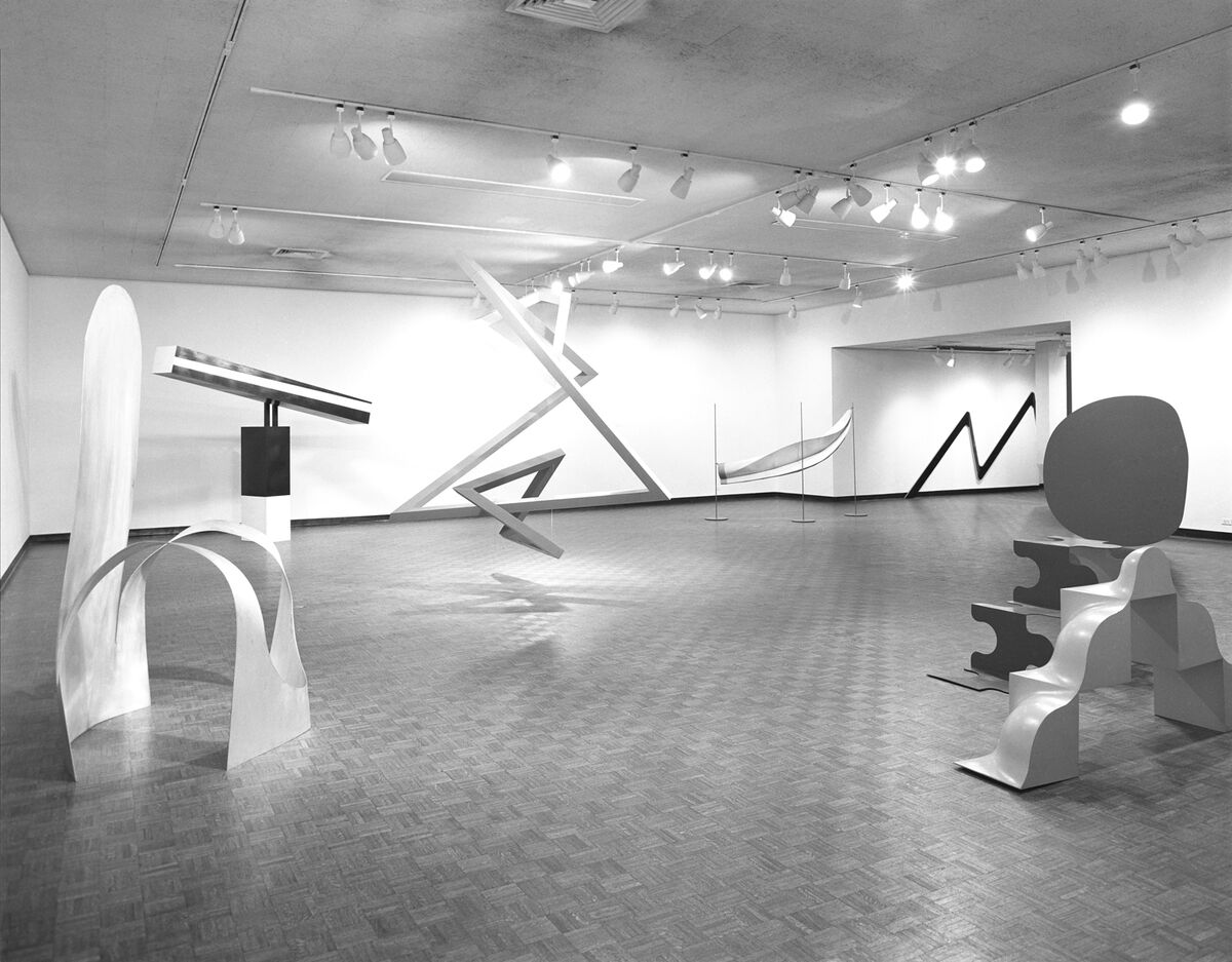 Installation view, Primary Structures: Younger American and British Sculptors, The Jewish Museum, 1966. Courtesy of The Jewish Museum.