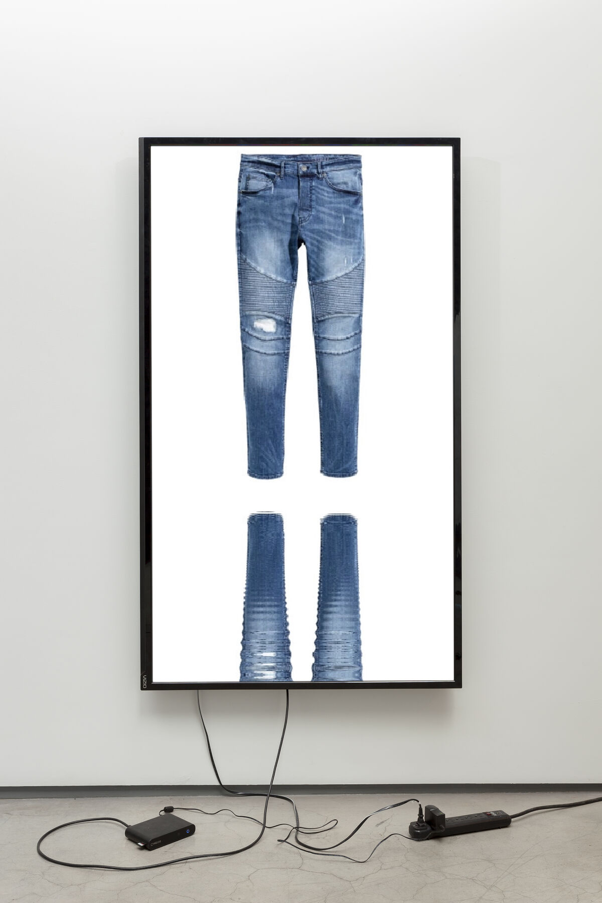 Cory Arcangel, Jeans / Lakes, 2016. © Cory Arcangel. Courtesy of Lisson Gallery.