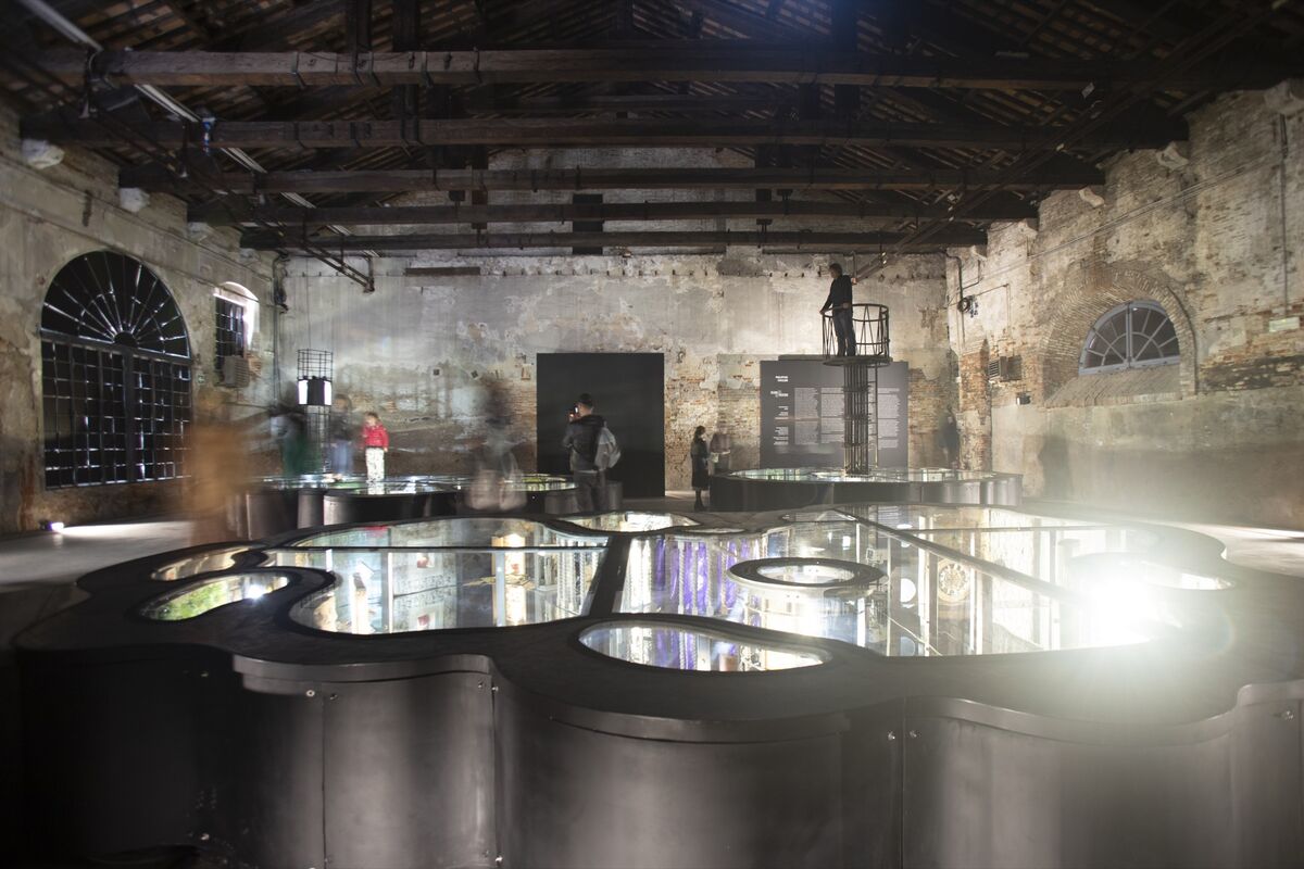 Installation view of Mark Justiniani, “Island Weather,” for the Philippines Pavilion at the 58th Venice Biennale, 2019. Photo by Italo Rondinella. Courtesy of La Biennale di Venezia.