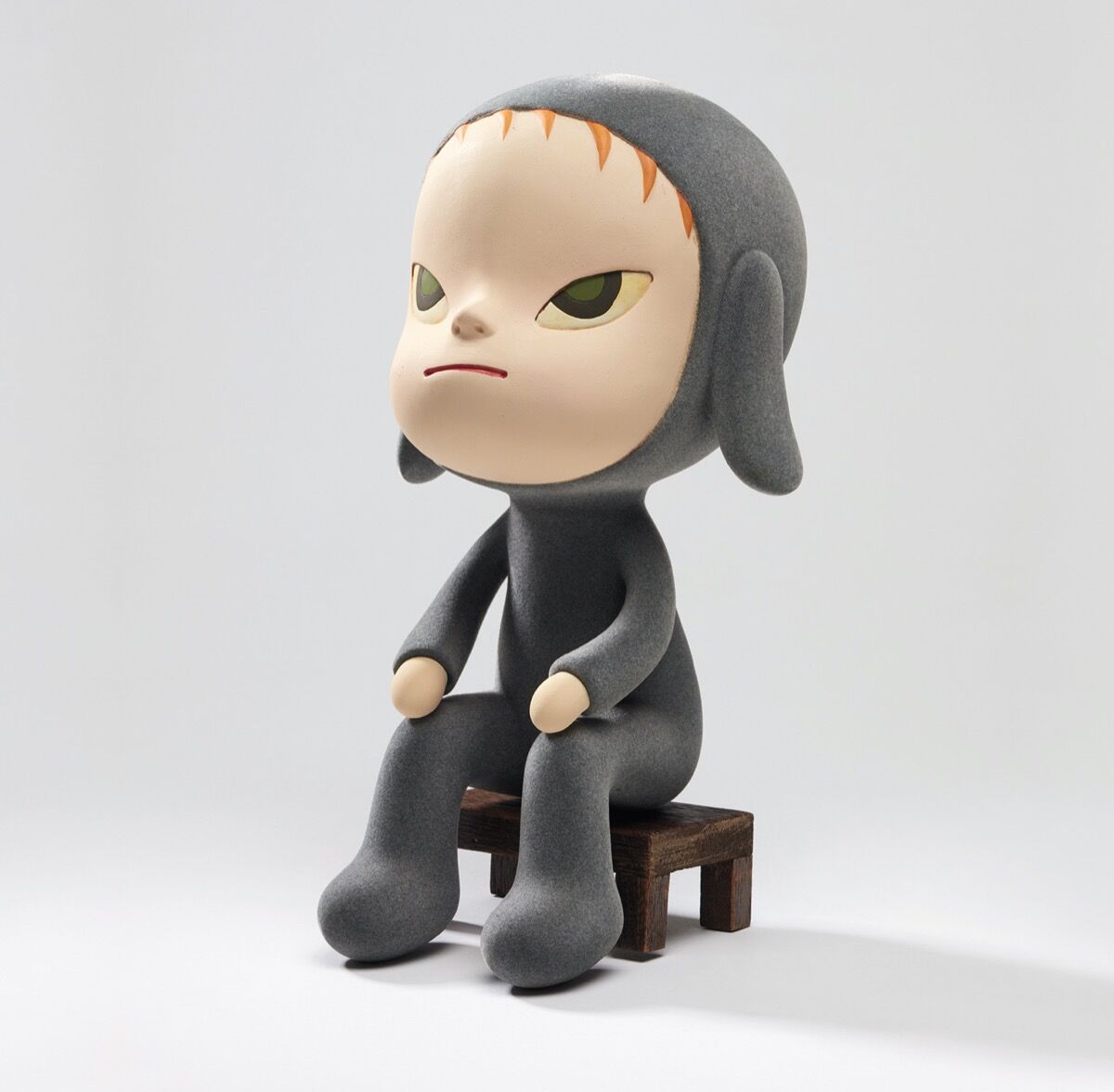 Yoshitomo Nara, Sleepless Night (Sitting)《 失眠夜(坐姿)》, 2007. Courtesy of Phillips.