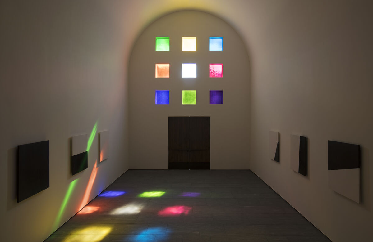 Ellsworth Kelly, Austin, 2015 (Interior, facing south). © Ellsworth Kelly Foundation. Courtesy of Blanton Museum of Art, The University of Texas at Austin. 