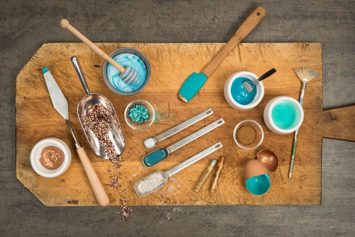 5 Reasons Why You Should Try Painting With Acrylics Instead Of