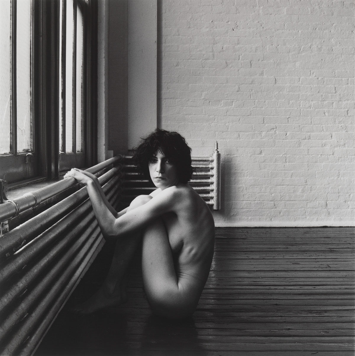 Robert Mapplethorpe, Patti Smith, 1976. © Robert Mapplethorpe Foundation. Used by permission. Courtesy of the Guggenheim Museum.