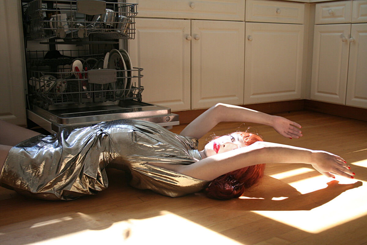 Martine Gutierrez, Real Dolls Series, 2013. © Martine Gutierrez. Courtesy of the artist and RYAN LEE, New York.