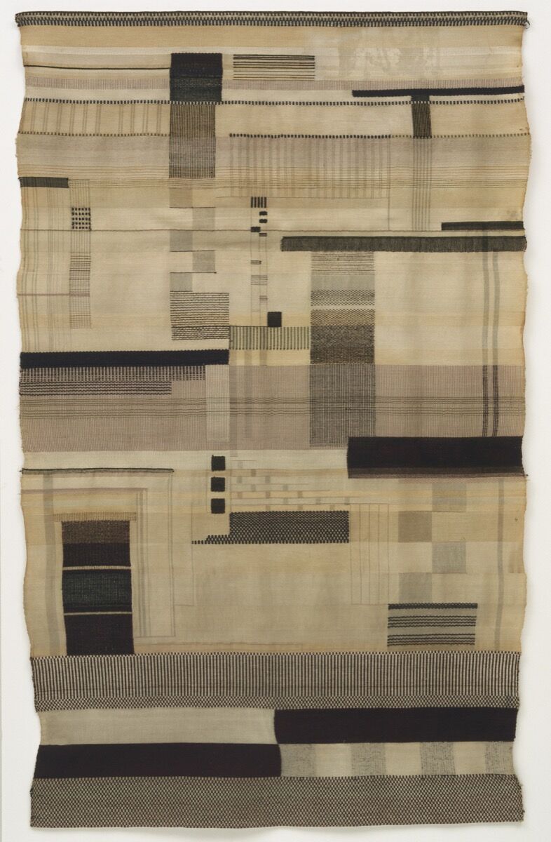 Gunta Stölzl, Wall Hanging, 1924. © 2017 Artists Rights Society (ARS), New York / VG Bild-Kunst, Bonn. Courtesy of The Museum of Modern Art, NY.