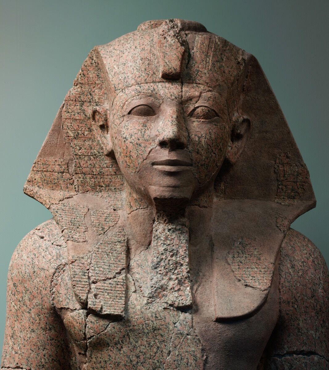 Large Kneeling Statue of Hatshepsut, c. 1479–1458 B.C. Courtesy of the Metropolitan Museum of Art.