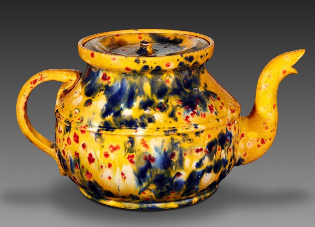 George Ohr, Light-colored mottled teapot, 1895–c. 1900. Courtesy of the Collection of Marty and Estelle Shack. Photo by Phillip Ennis.