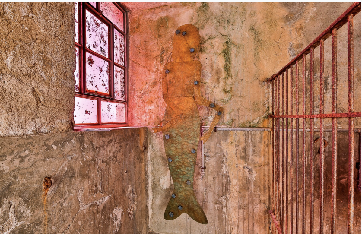 Installation view of “Kiki Smith: Memory” at Deste Foundation Project Space, Slaughterhouse, Hydra. © Kiki Smith. Photo by Eftychia Vlachou.