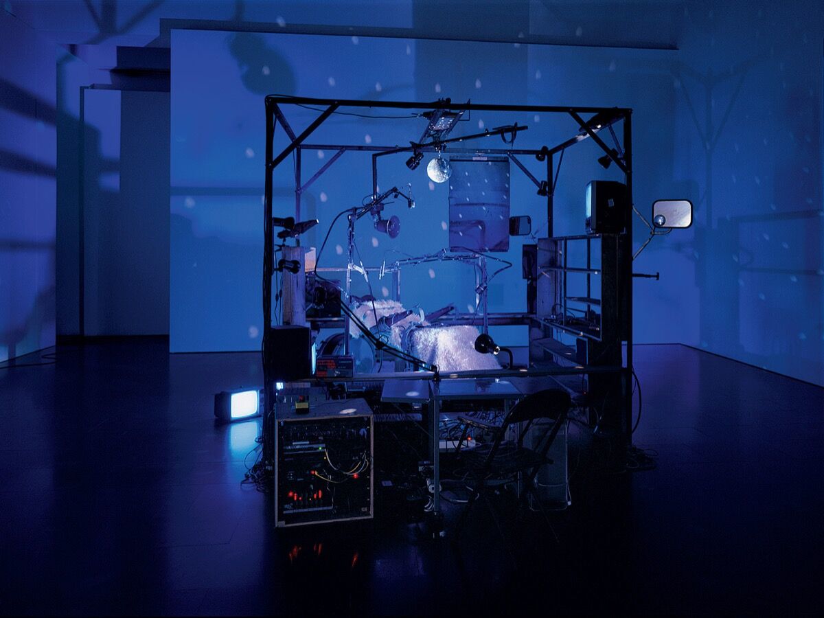 Installation view of Janet Cardiff and George Bures Miller, The Killing Machine, 2007. Photo by Seber Ugarte & Lorena López. © 2019 Janet Cardiff and George Bures Miller. Courtesy of the artists and Luhring Augustine, New York.