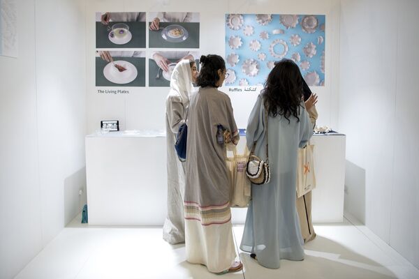 Don T Forget The Women Who Forged Saudi Arabia S Art Scene Artsy