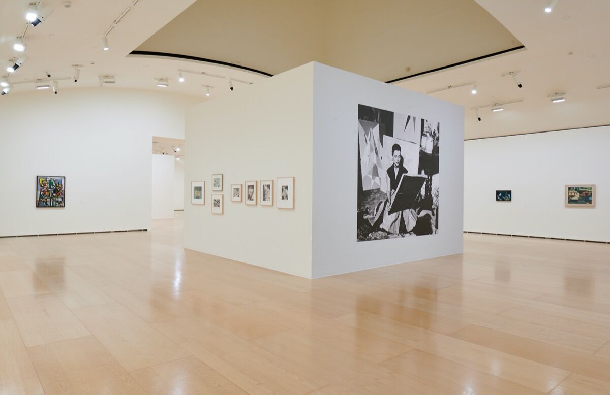 Installation view of “Lygia Clark: Painting as an Experimental Field, 1948–1958” at Guggenheim Bilbao, 2020. © “The World of Lygia Clark” Cultural Association. Courtesy of Guggenheim Bilbao.