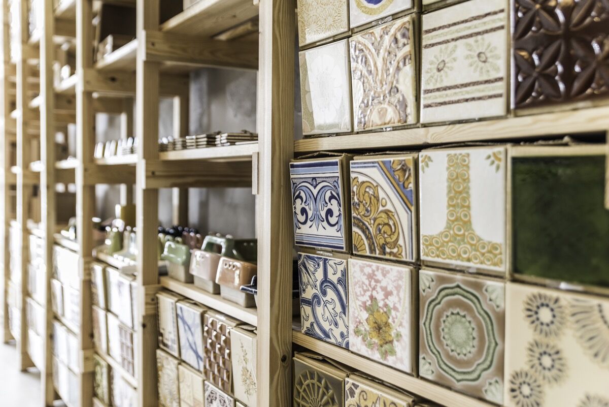 How Lisbon S Dazzling Tile Traditions Continue To Thrive Today Artsy