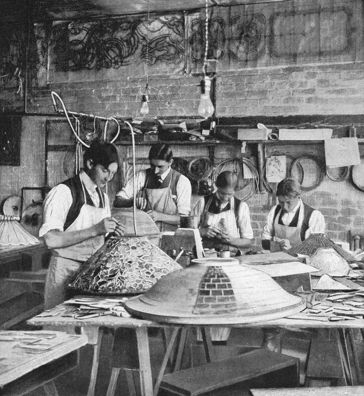 Inside The World S Largest Collection Of Tiffany Glass Lamps Artsy