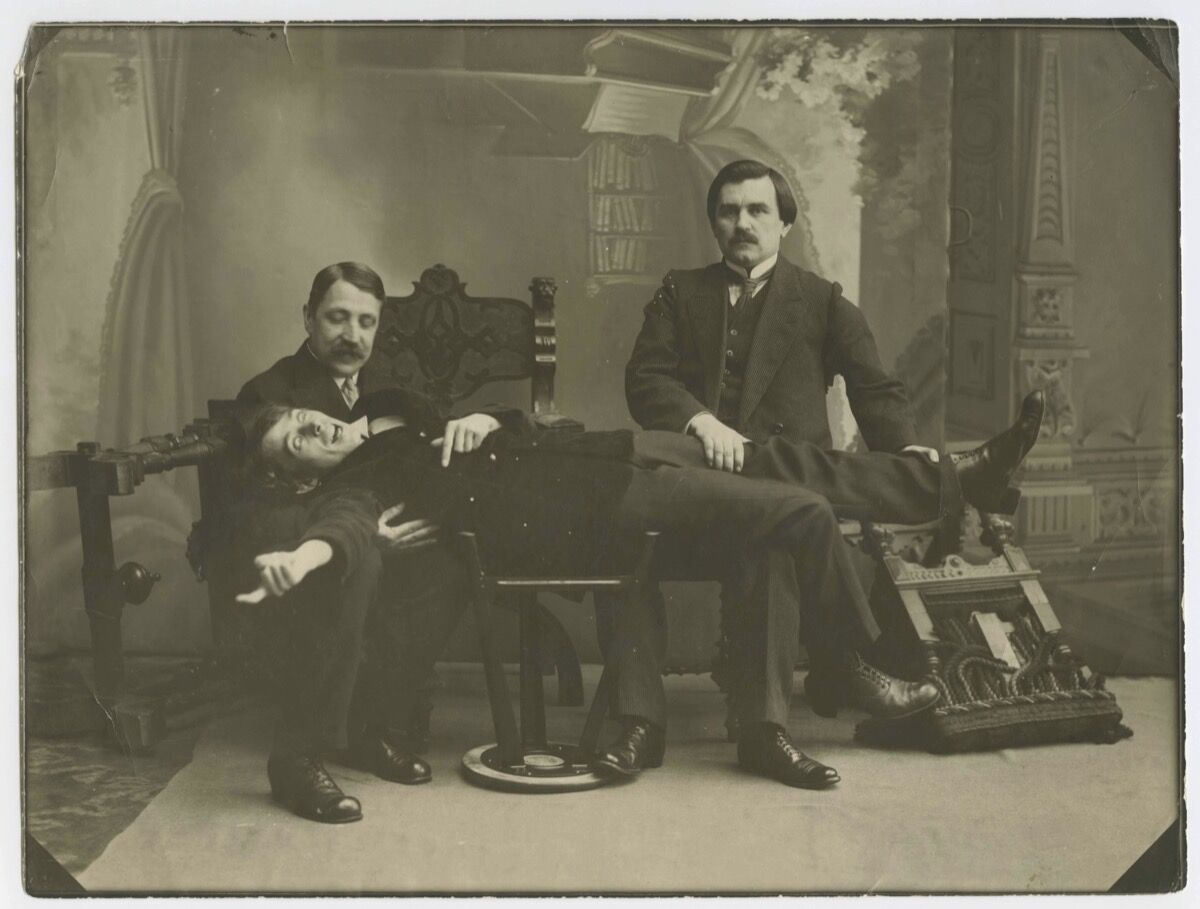 Karl Bulla, Mikhail Matiushin, Aleksei Kruchenykh, and Kazimir Malevich, 1913. Courtesy of the Museo Nacional Centro de Arte Reina Sofía. 