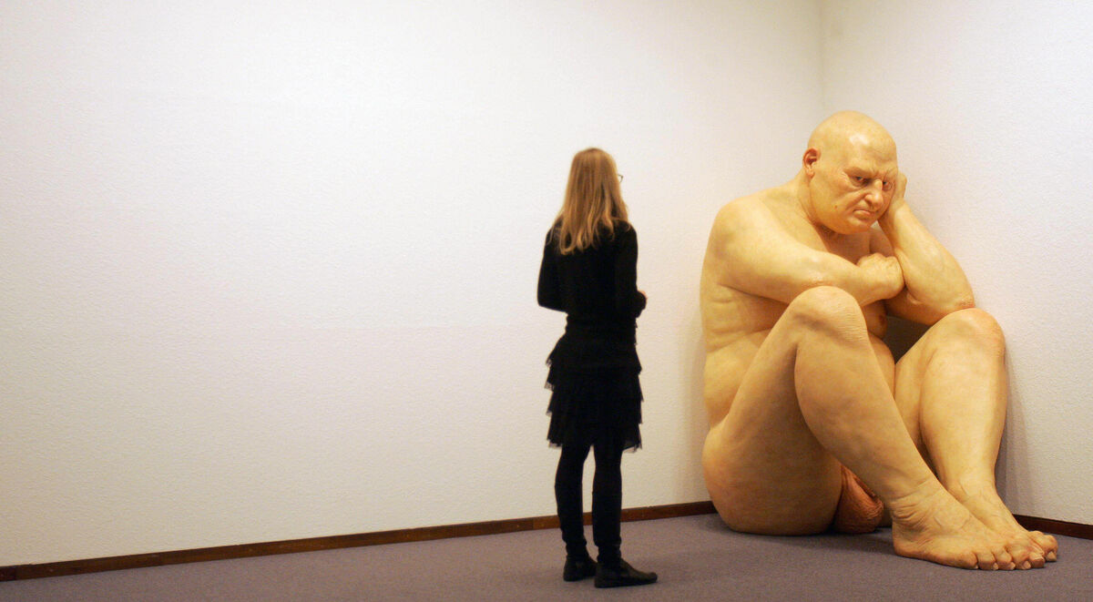 I M Obsessed With Ron Mueck S Big Man Artsy I M Obsessed With Ron Mueck S Big Man Artsy