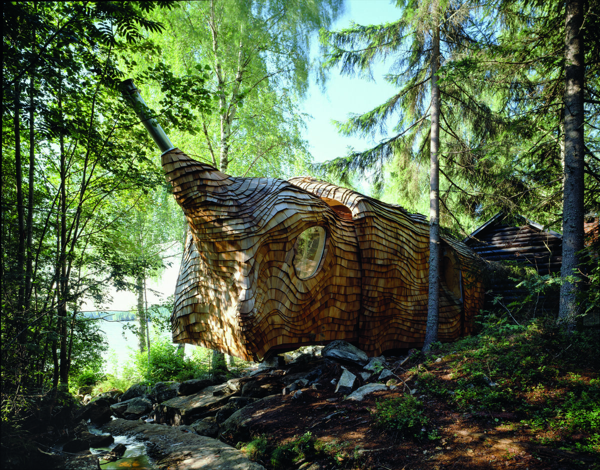 Natrufied Architecture, Dragspel House, 2004, Smolmark, Sweden. Photo by Christian Richters. Courtesy of Phaidon.