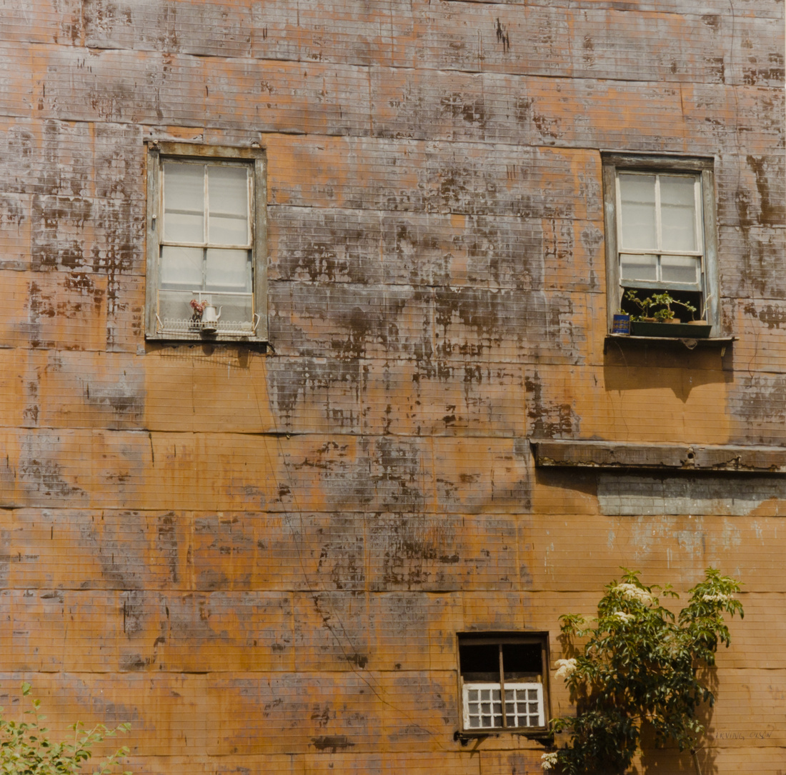 Irving Olson, West Virginia Wall, 1974. Courtesy of the Akron Art Museum.