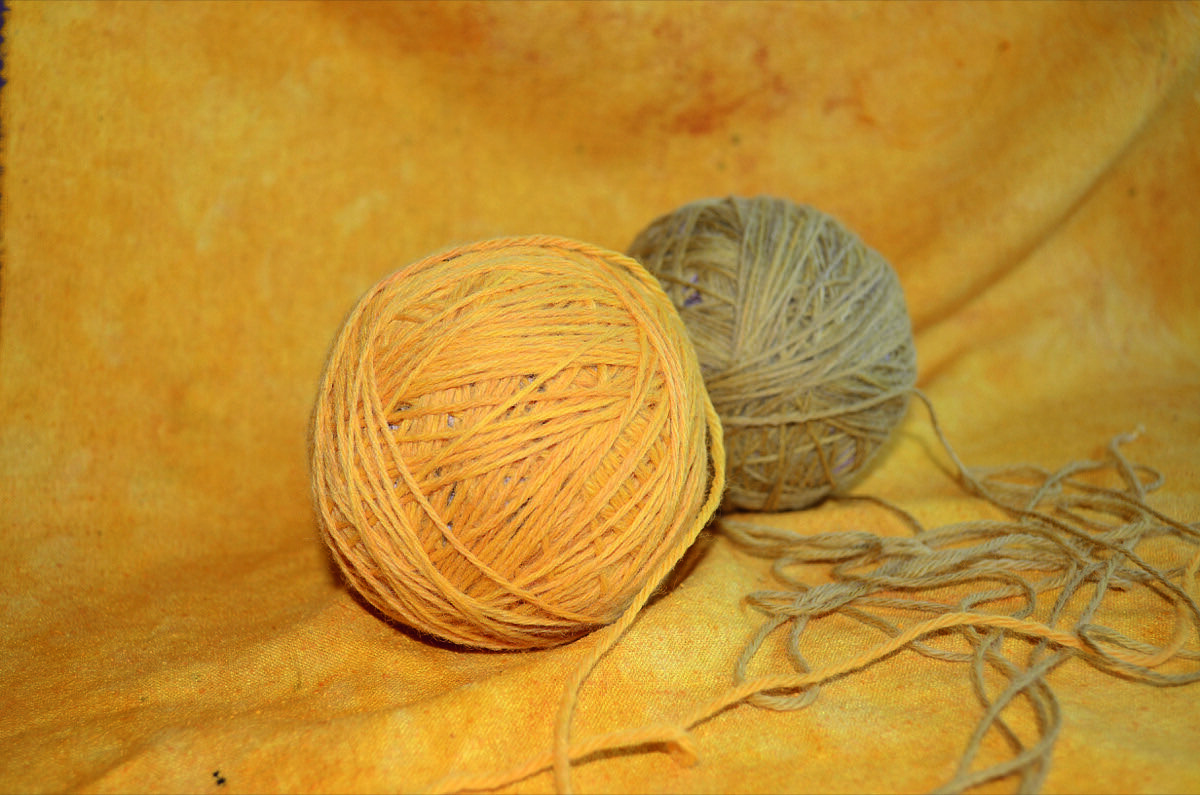 5 Natural Dyes You Can Create From The Contents Of Your Kitchen