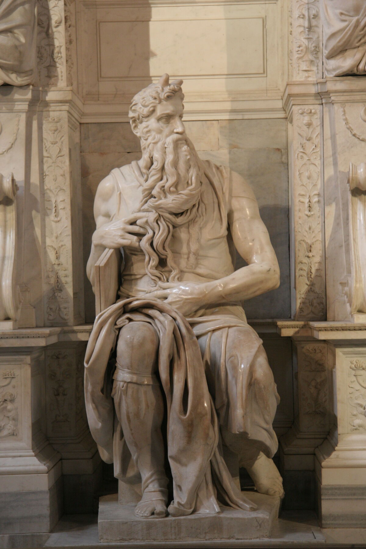 Michelangelo Buonarroti, Moses, 1513–15. Image via Wikimedia Commons.