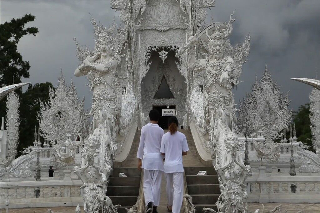 2557 (Painting with history in a room filled with men with funny names 2) (still)