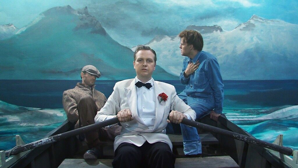 “World Light – The Life and Death of an Artist”