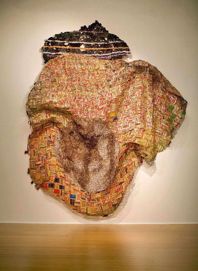 El Anatsui s Bottle Cap Tapestries Weave Their Way To London s October el-anatsui-s-bottle-cap-tapestries-weave-their-way-to-london-s-october