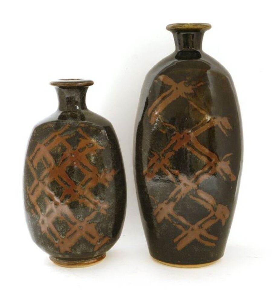 A commissioned bottle vase
